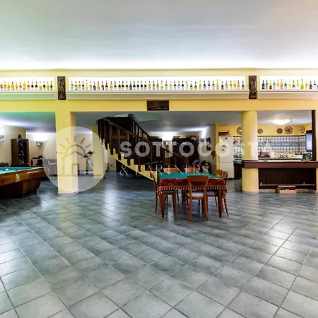 Holiday home Aida