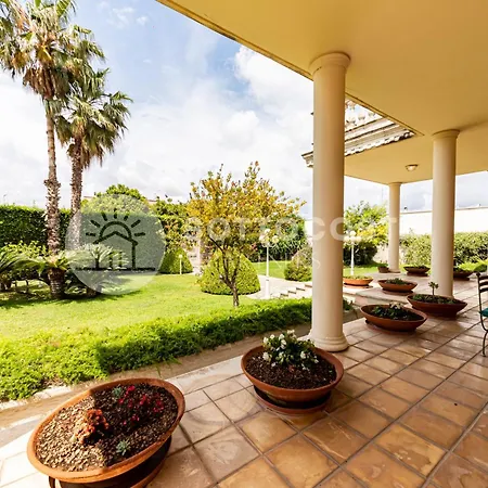 Holiday home Aida