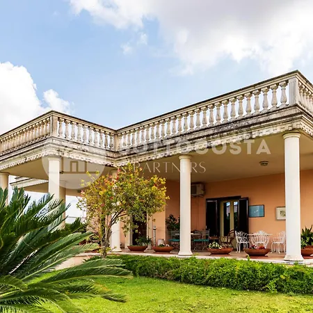 Holiday home Aida *